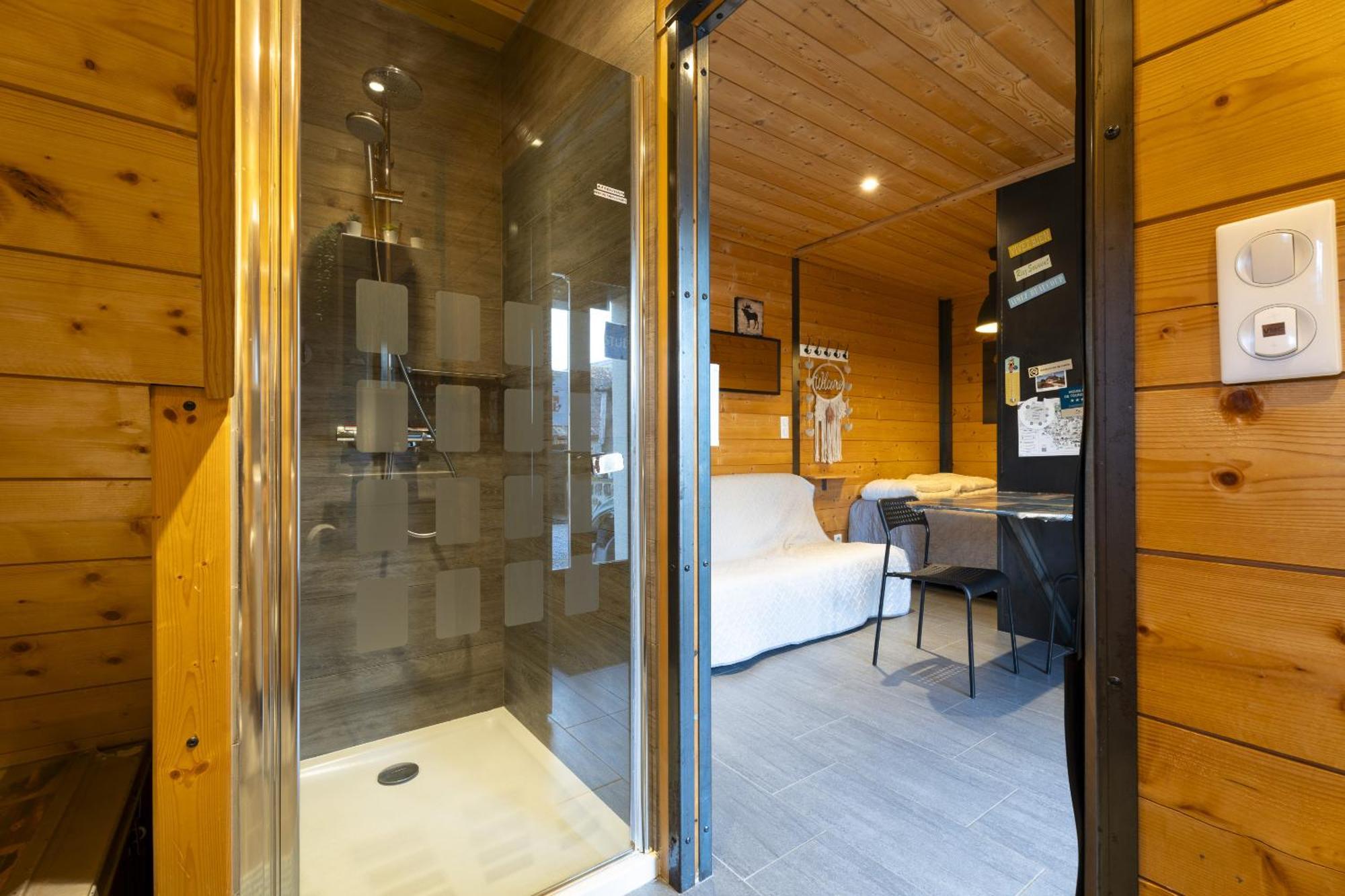 La Cabane Spa Saint-Laurent-d'Andenay 외부 사진